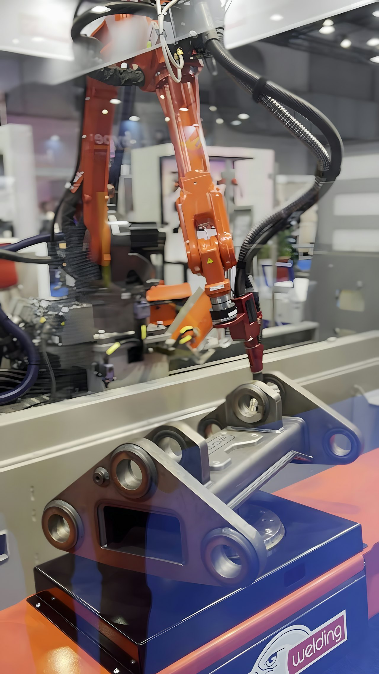 Supporto Personalizzato per Braccio Robotico