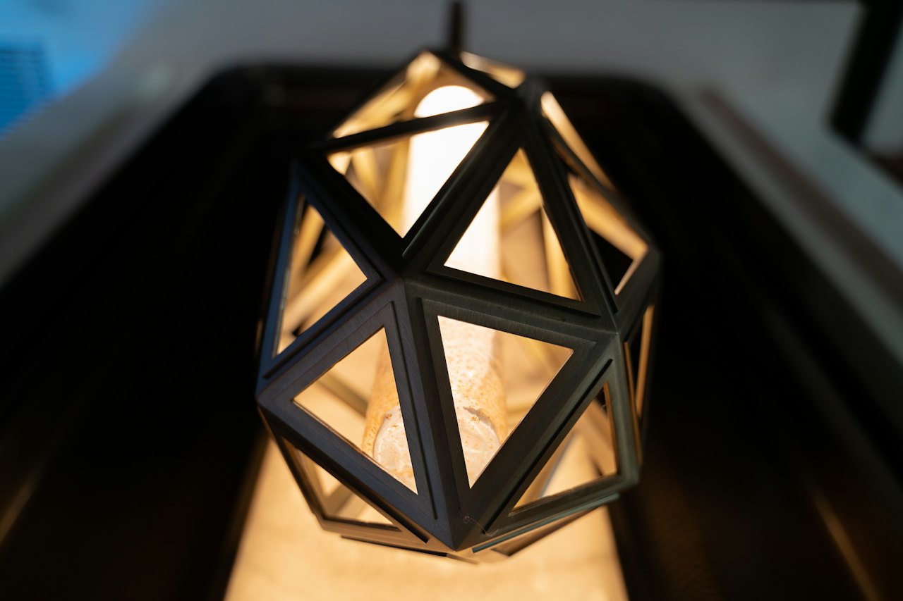 Lampada a Sospensione Parametrica